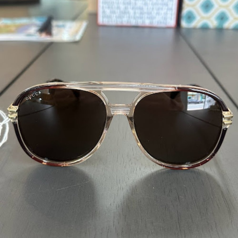 Gucci GG1104s